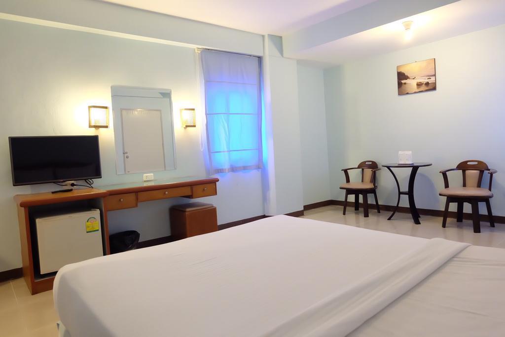 Chudchada Place Hat Yai Bagian luar foto