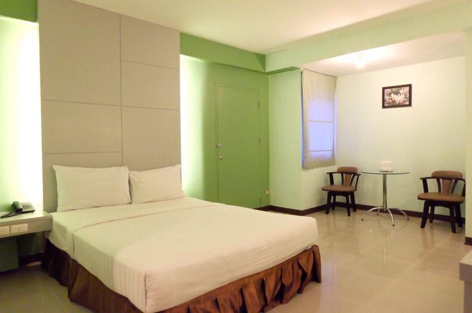Chudchada Place Hat Yai Bagian luar foto