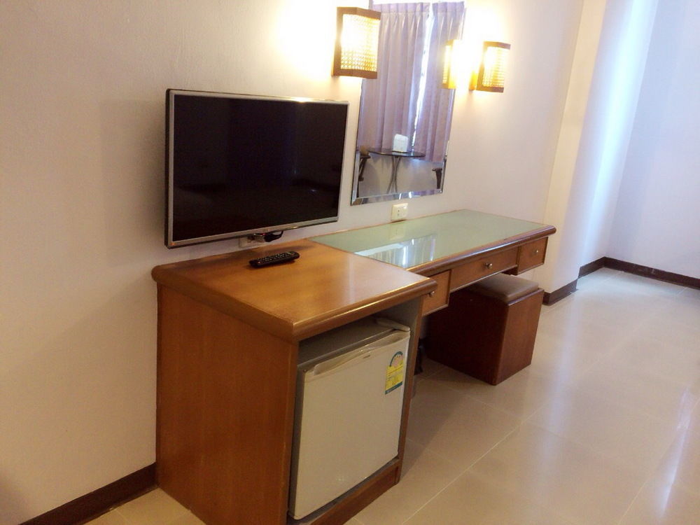 Chudchada Place Hat Yai Bagian luar foto